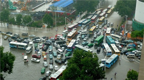南方暴雨導(dǎo)致城市出現(xiàn)嚴(yán)重的內(nèi)澇20160707 南方暴雨導(dǎo)致城市出現(xiàn)嚴(yán)重的內(nèi)澇20160707