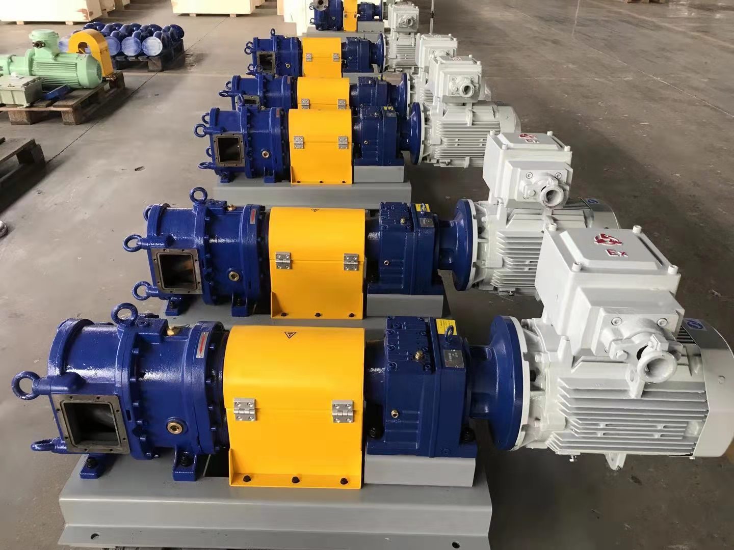 凸輪轉(zhuǎn)子泵與渣漿泵相比的優(yōu)勢在哪里？